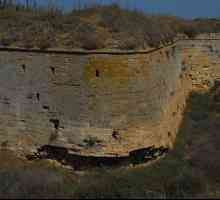 Tvrđava Azov. Tvrđava na Azovskoj obali Krima: fotografija, opis, adresa