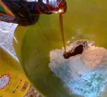 Borna kiselina iz žohara: recept s jajima. Kako se nositi s žoharima u stanu
