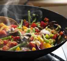 Lijevano željezo wok: upoznavanje s neobičnim jelima