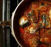 Kako kuhati konzerviranu ribu u rajčice kod kuće?
