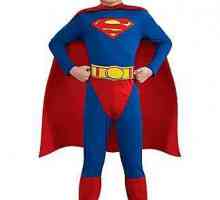 Superman Costume je popularna karnevalska odjeća