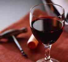 Crveno polusuho vino: recenzije, sadržaj kalorija. Sa što piti crveno polusjajno vino?