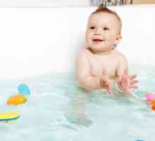 Kupanje bebe: pravila i upute