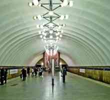 Metro `Ozerki` je poznato prijevozno središte sjevernog glavnog grada