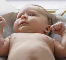 Razvoj djeteta u 2 mjeseca: visina, težina, prehrana, koja bi trebala biti u stanju