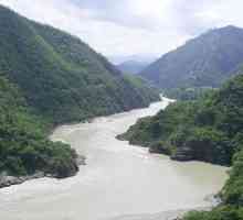 Rijeka Ganges je sveta rijeka i utjelovljenje vrhovne moći u Indiji
