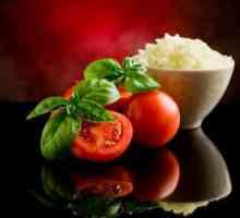 Riža s rajčicama: ukusna konzervacija za zimu