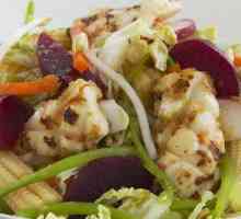 Salata "Morska pjena" s lignjem i škampima: recepti