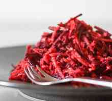Salata za zimu od crvene repa s rajčicama: kuhanje recepata s fotografijom