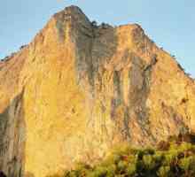 Stijena Shaan-Kaya (Crimea) čeka turiste koji sanjaju da će otkriti nešto novo