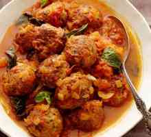 Meatballs s piletinom i umakom: recept