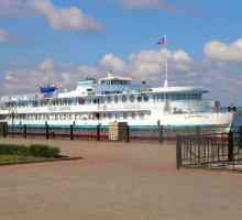 Motorni brod `Boris Polevoy`: turistička usluga, hrana, recenzije