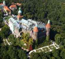Nevjerojatni dvorci Poljske: opis, povijest, zanimljive činjenice i recenzije