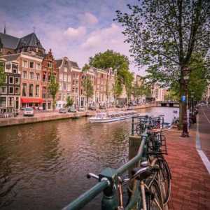 Amsterdama, kanala, vodenih izleta i šetnje oko Amsterdama