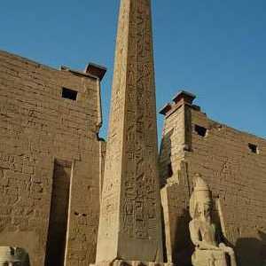Arhitektonski element koji je došao iz drevnog Egipta: obelisk je ...