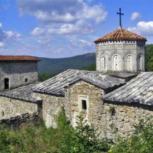 Armenski samostan Surb Khach: opis, povijest i zanimljive činjenice