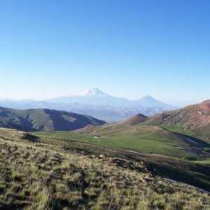 Armenske gorje su planinska regija na sjeveru Bliskog istoka. Drevna država u armenskom gorju