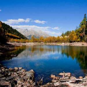 Baduk jezera: opis i značajke. Popularni put `Dombai - Baduk jezera`