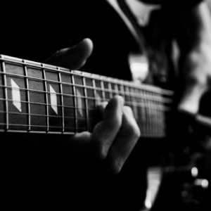 Borba protiv gitare za početnike: teško je podučavati - lako se izvoditi