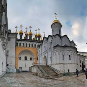 Crkva uskrsnuća (Moskva Kremlj): opis, povijest i zanimljive činjenice