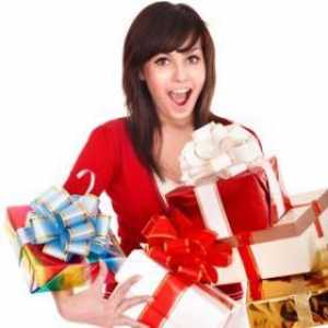 Što dati djevojci 30 godina: odaberite dar