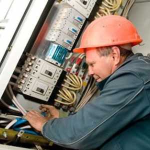 Должностная инструкция электромонтера: функциональные обязанности, права, ответственность