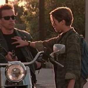 John Connor - lik filma Terminator: uloga, glumci, mjesto u filmu