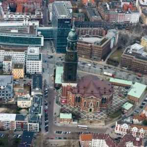Hamburg, crkva sv. Mihovila: povijest, arhitektonski stil, recenzije i mjesto