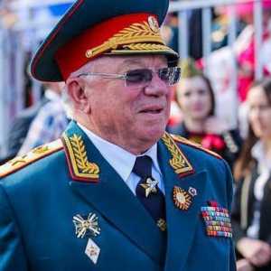 General Anatolij Kulikov - pomoćnik ministra unutarnjih poslova Ruske Federacije: biografija,…