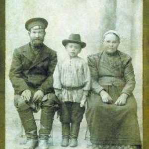 General Beloborodov Afanasy Pavlantievich: biografija, fotografija, obitelj