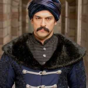 Heroj serije "Veličanstveno stoljeće" Bali-bey (glumac Burak Ozchivit)
