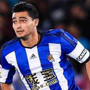 Gonzalo Castro `Chori` - urugvajski midfielder, igrač kluba `Malaga`