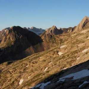 Mount Pyrenees: opis i fotografija