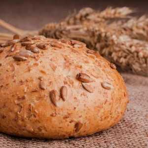Kruh - što je to? Prednosti kuhanog kruha. Ognjište kruh recept