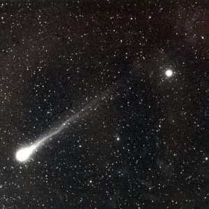 Informacije o kometama. Kretanje kometa. Imena kometa