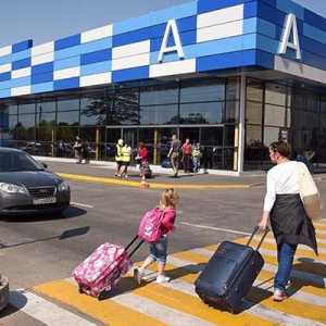 Kako doći do Alušta iz zračne luke Simferopol: opcije i preporuke