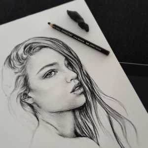 Kako nacrtati djevojčino lice: savjete novozavjetnim umjetnicima