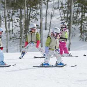 Kako podučavati djecu da skijaju - korisni savjeti