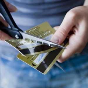 Kako ispravno otkazati kreditnu karticu?
