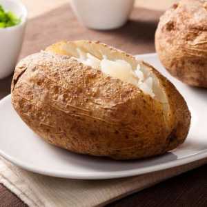 Kako kuhati krumpir u pećnici: recepti s fotografijama