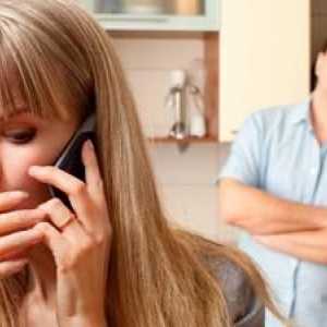 Kako slušati telefonsku ženu - otkrivaju tajne