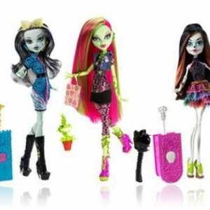 Kako napraviti odjeću za lutke `Monster High `? Sew loptu haljina
