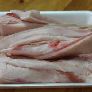 Kako skuhati slaninu kod kuće: najbolji recepti i recenzije