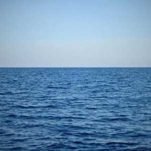 "Pad u more": značenje frazeologije, sinonima i primjere korištenja