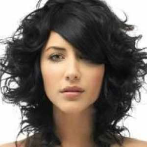 Lijevanje kose na srednje dlačice - dugotrajno oblikovanje