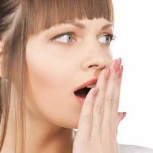 Krvarenje zubnog mesa i loš dah: uzroci, liječenje