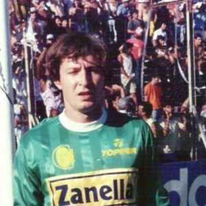 Cooper Hector, argentinski nogometaš i trener: životopis, sportska karijera