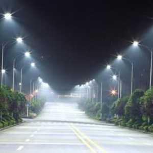 Lampa E14 LED: glavna svojstva