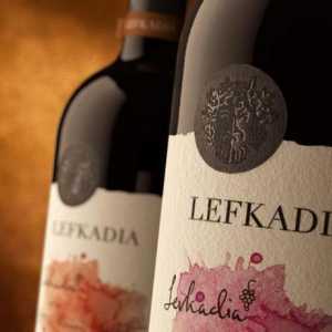 `Lefkada`, vino: bijelo suho, crveno suho. Vrste grožđa za vinogradarstvo
