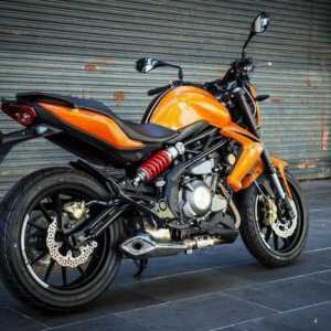 Motocikl Steli Benelli 300: opis, TTX